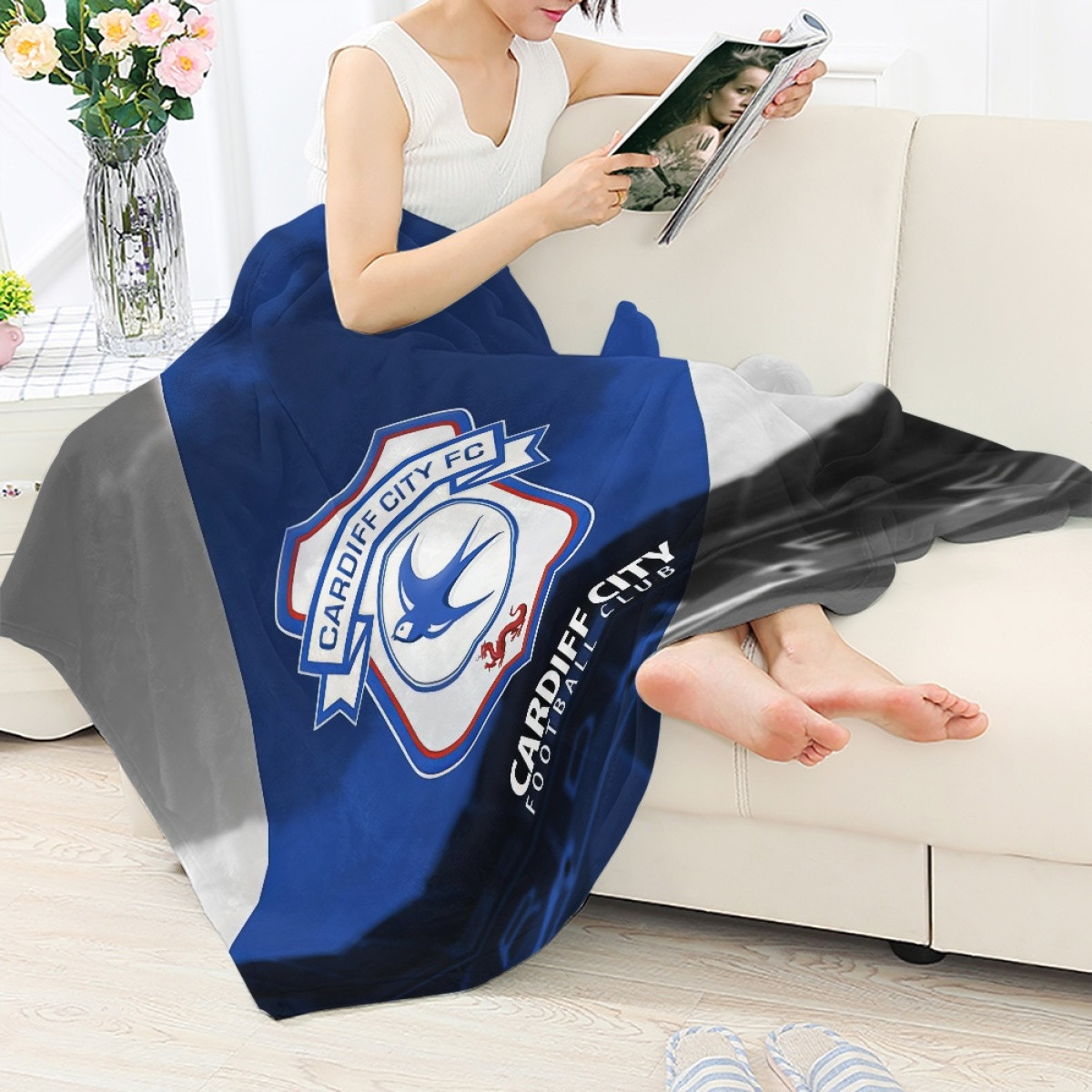 Cardiff City F.C. Blanket Throw - Cardiff City F.C. Logo Stripe Background