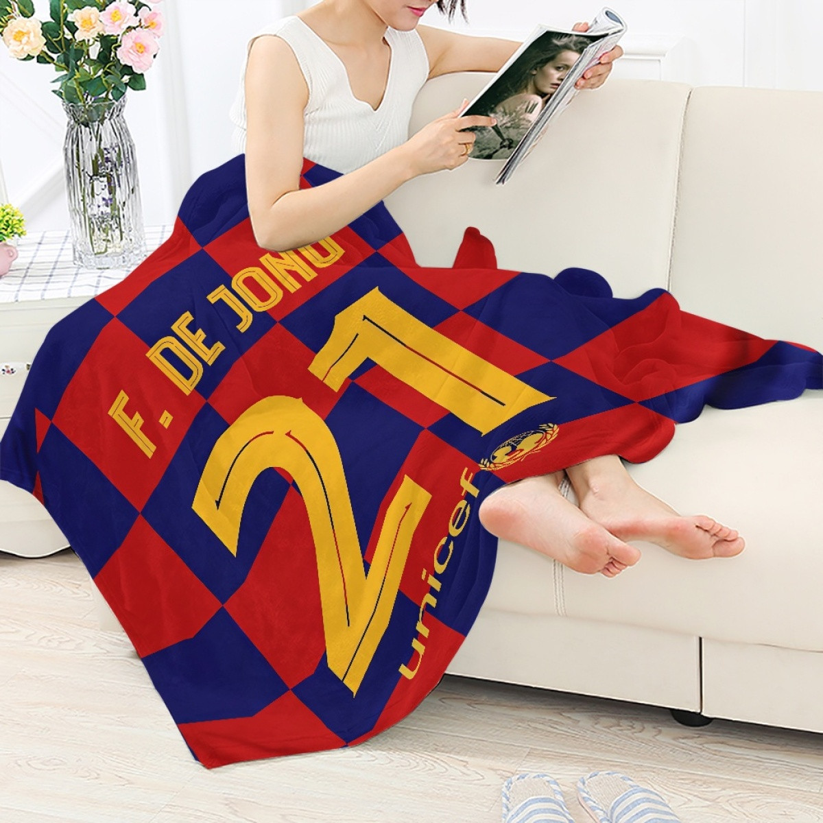 Frenkie De Jong Blanket Throw - Frenkie De Jong FC Barcelona No. 21 Jersey Red Blue Block