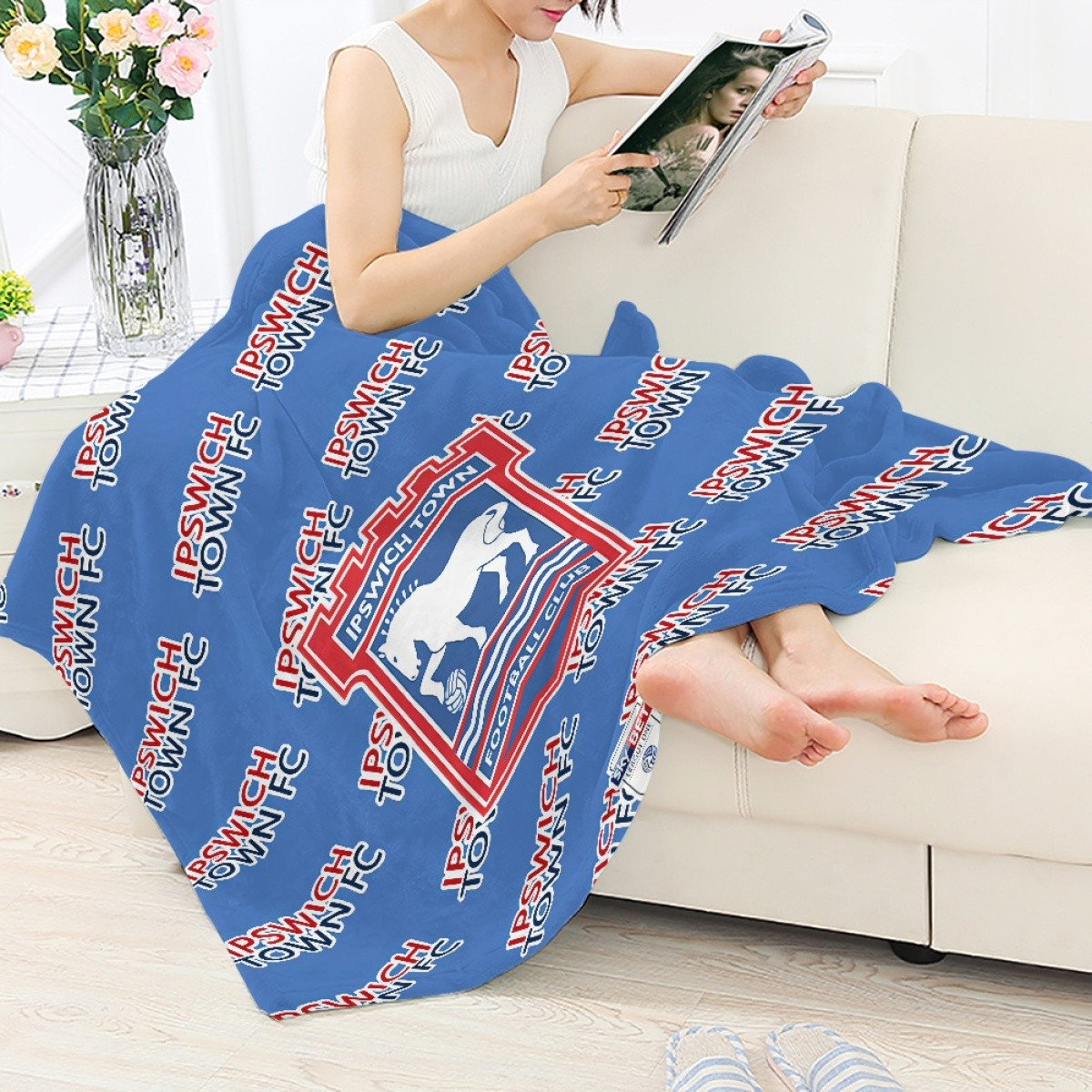Ipswich Town FC Blanket Throw - Ipswich Football Club Medley Monogram Wordmark