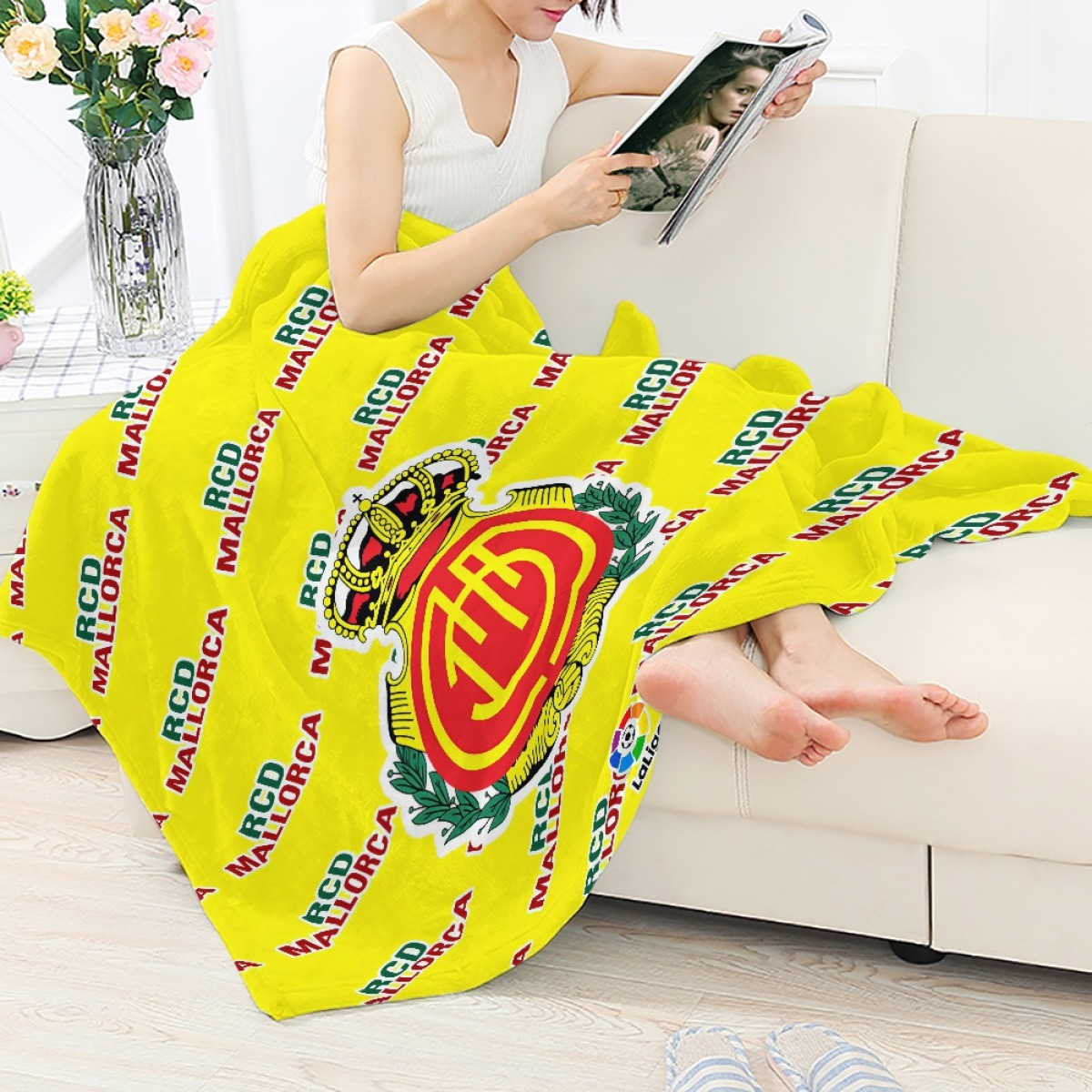 RCD Mallorca Blanket Throw - Mallorca Football Club Medley Monogram Wordmark