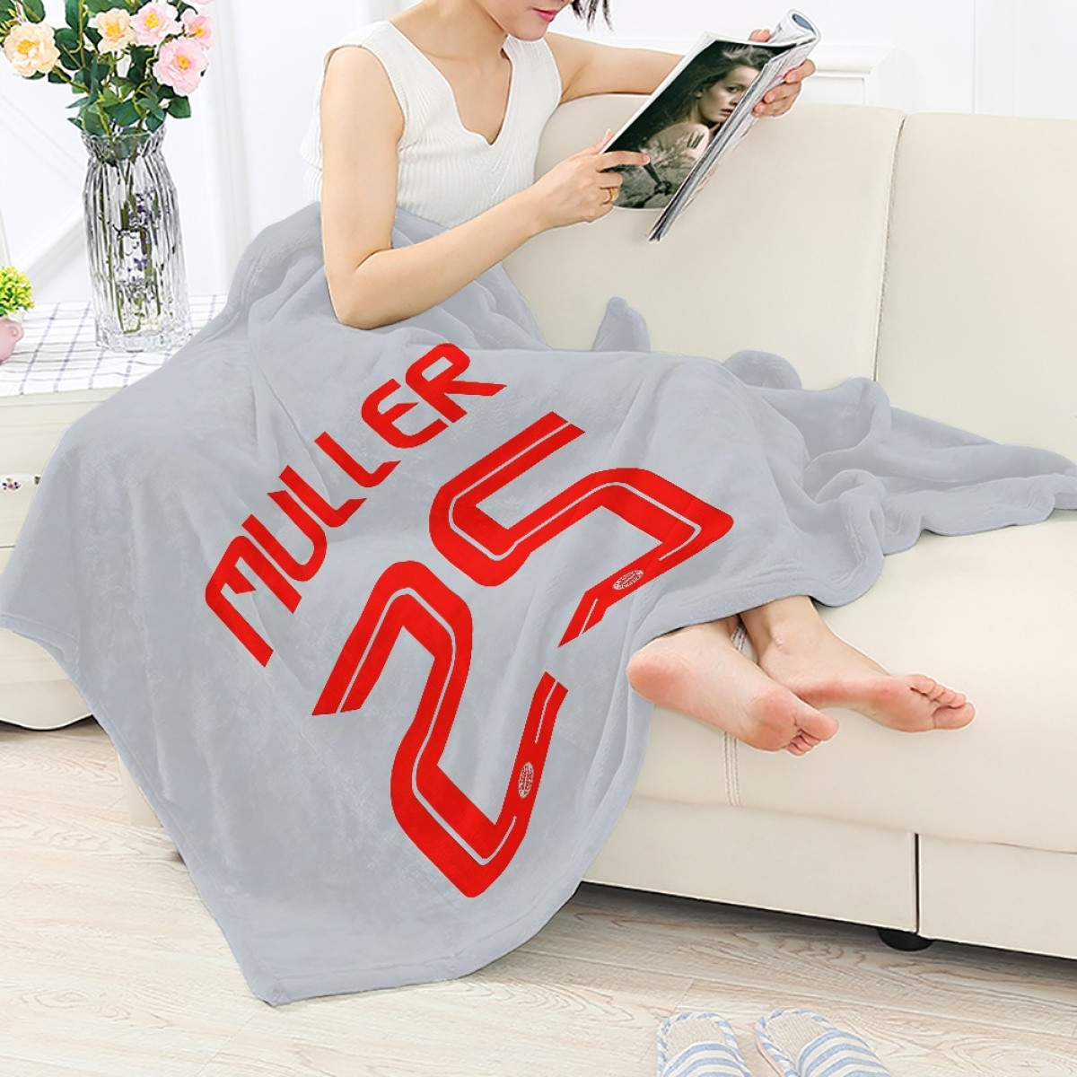 Thomas Muller Blanket Throw - Thomas Muller FC Bayern Munich No. 25 Jersey