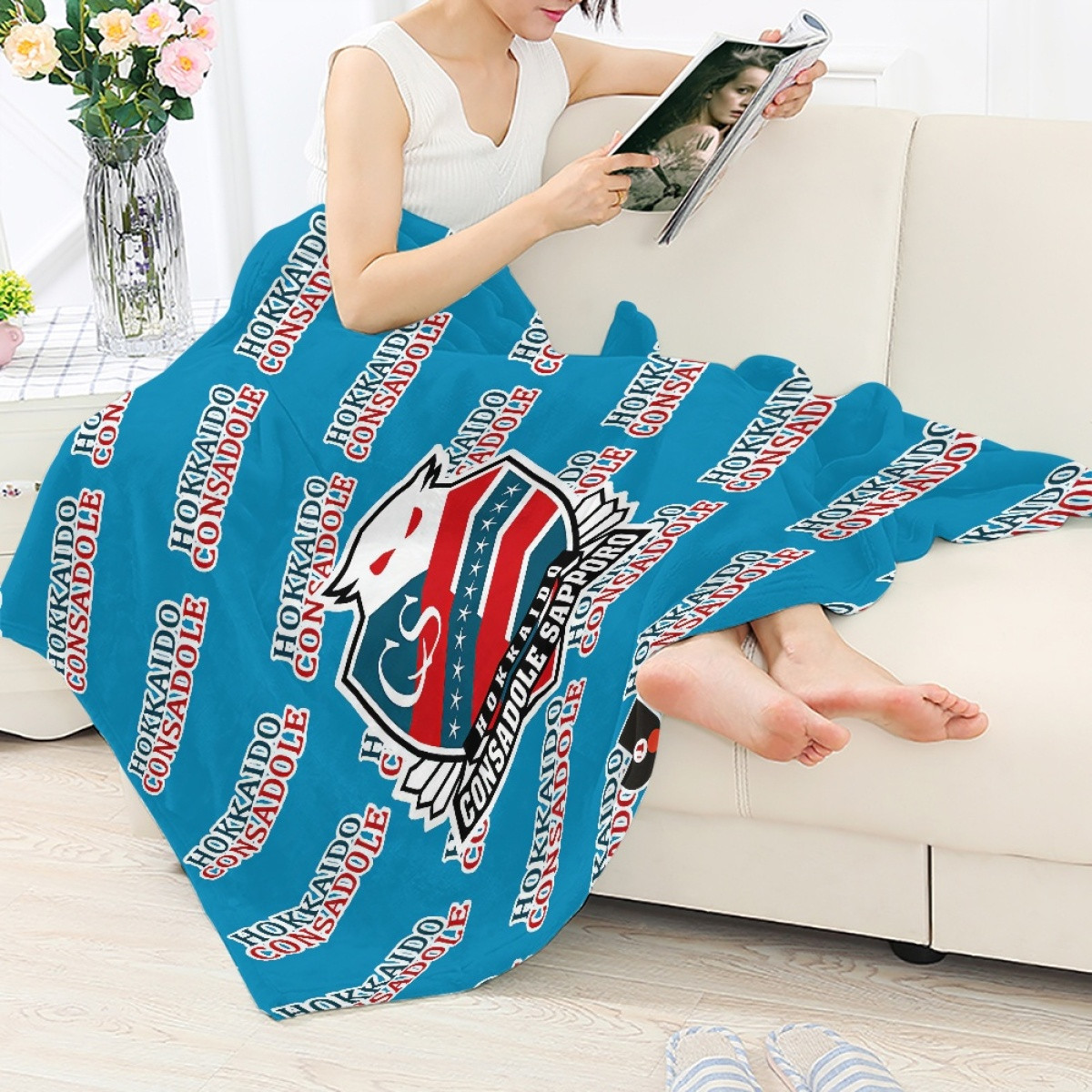 Hokkaido Consadole Sapporo Blanket Throw - Sapporo Football Club Medley Monogram Wordmark