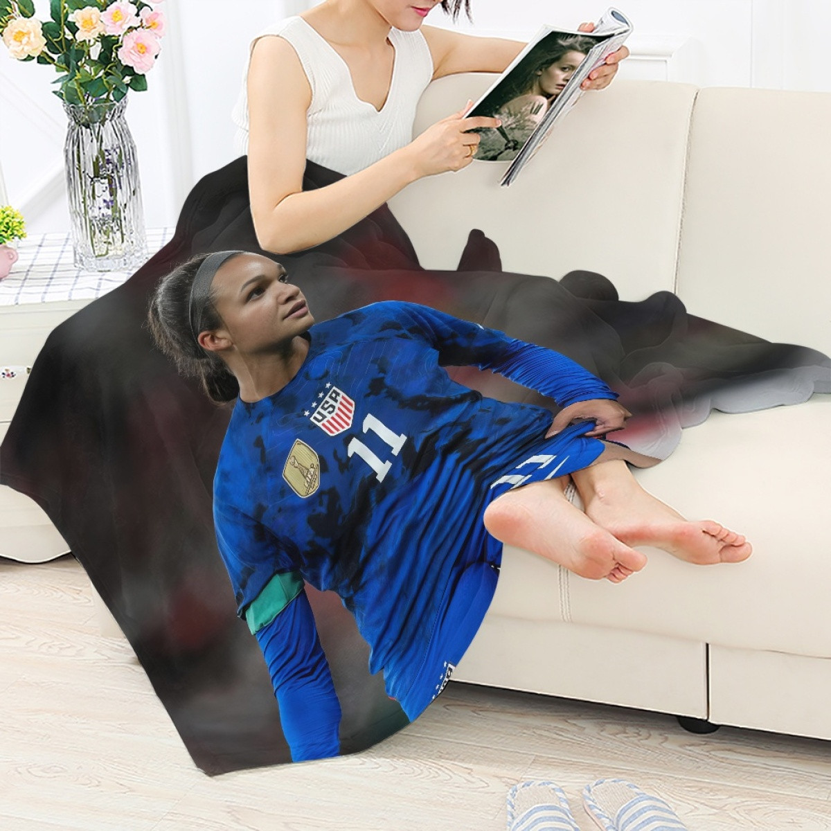 Sophia Smith Blanket Throw - Sophia Smith United States Women's National Football Standing Candid Poster