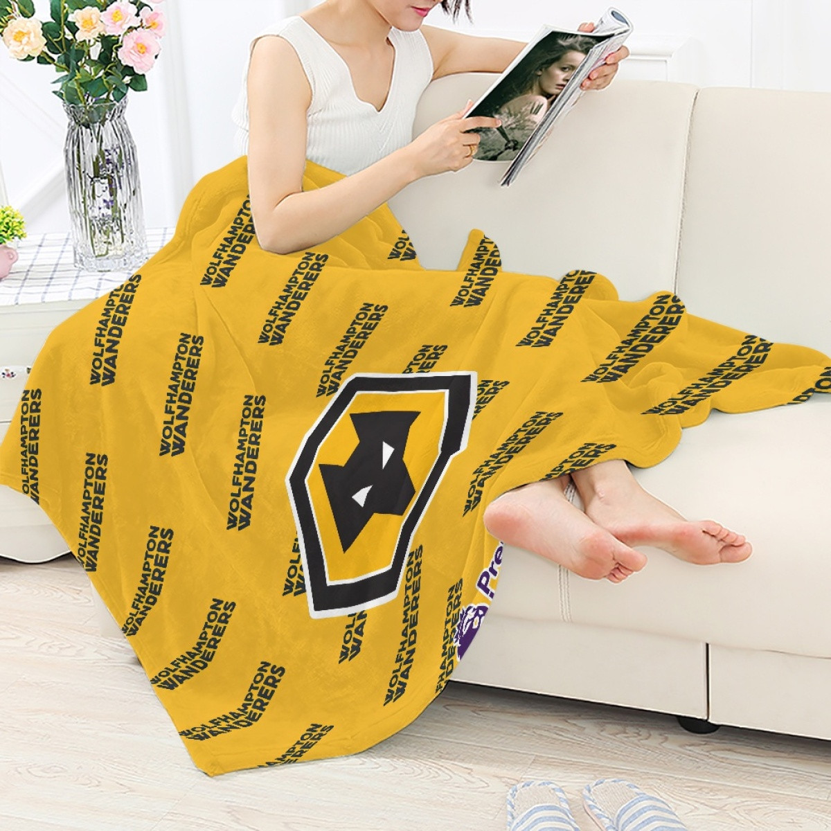 Wolverhampton Wanderers Football Club Blanket Throw - Wolverhampton Wanderers Football Club Medley Monogram Wordmark