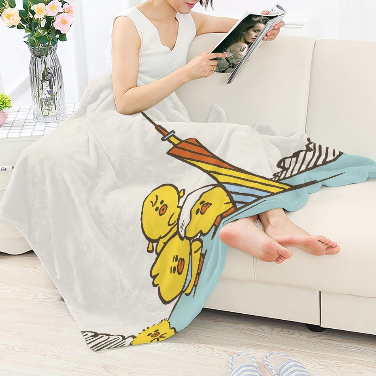 Lines Friends Sally Blanket Throw - Sally With Friends Standing Beside Canton Tower Poster