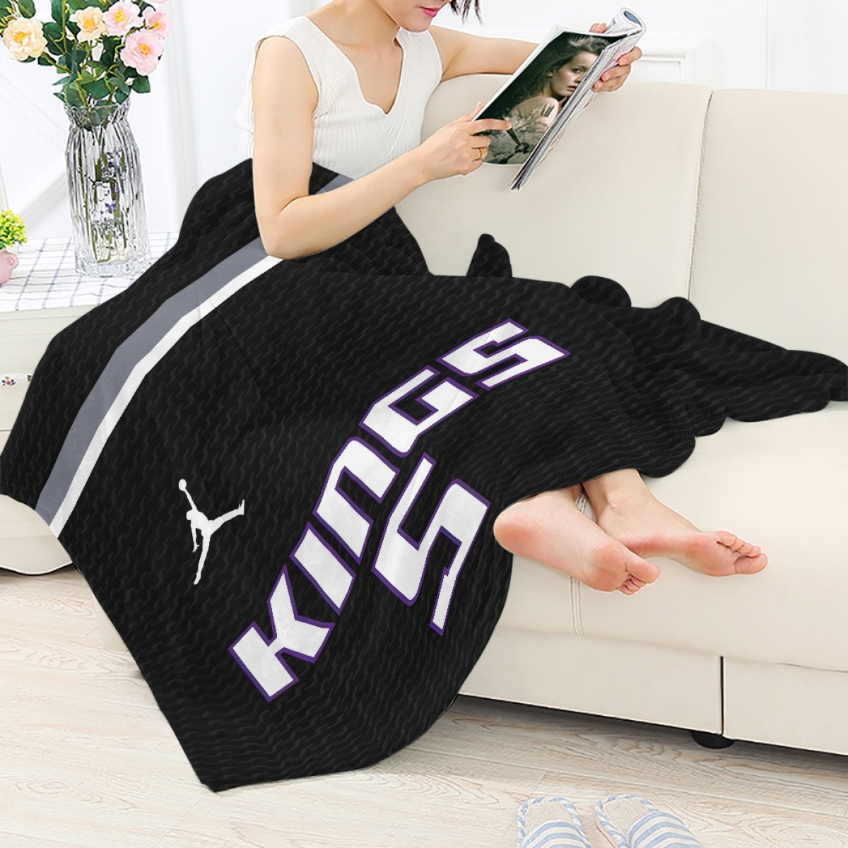 NBA De Aaron Fox Blanket Throw - De Aaron Fox Sacramento Kings No. 5 Jersey