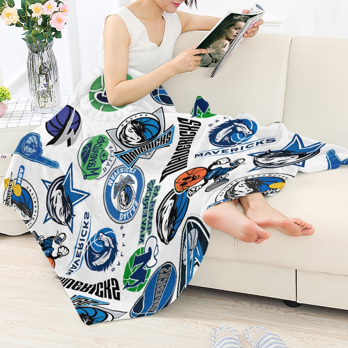 NBA Dallas Mavericks Blanket Throw - Dallas Mavericks Mania Collage Logo