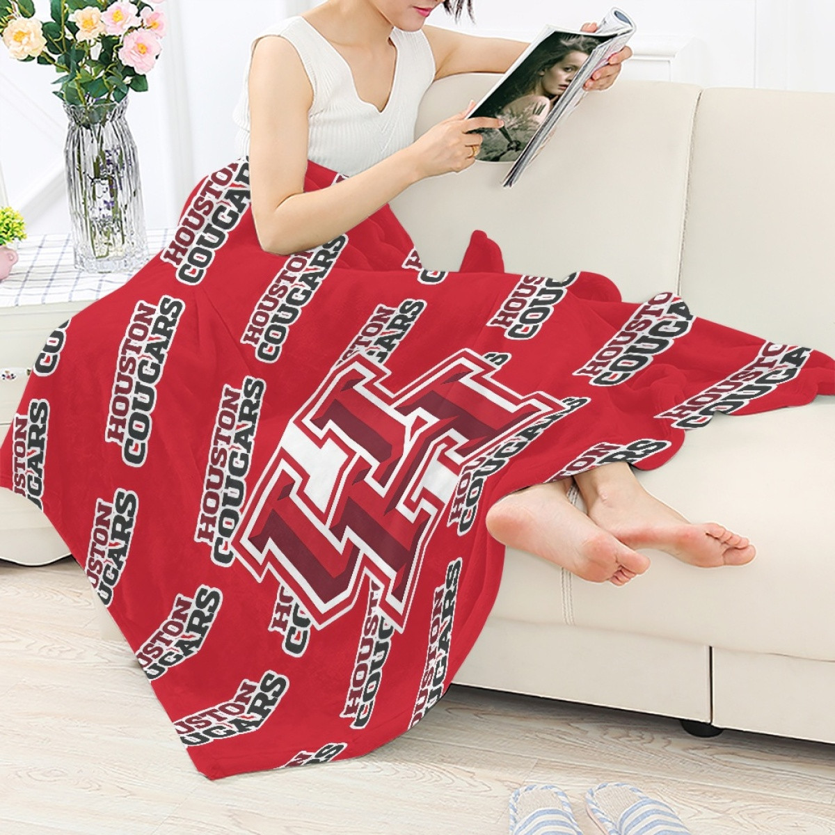 Houston Cougars Blanket Throw - Houston Cougars College Football Medley Monogram Wordmark