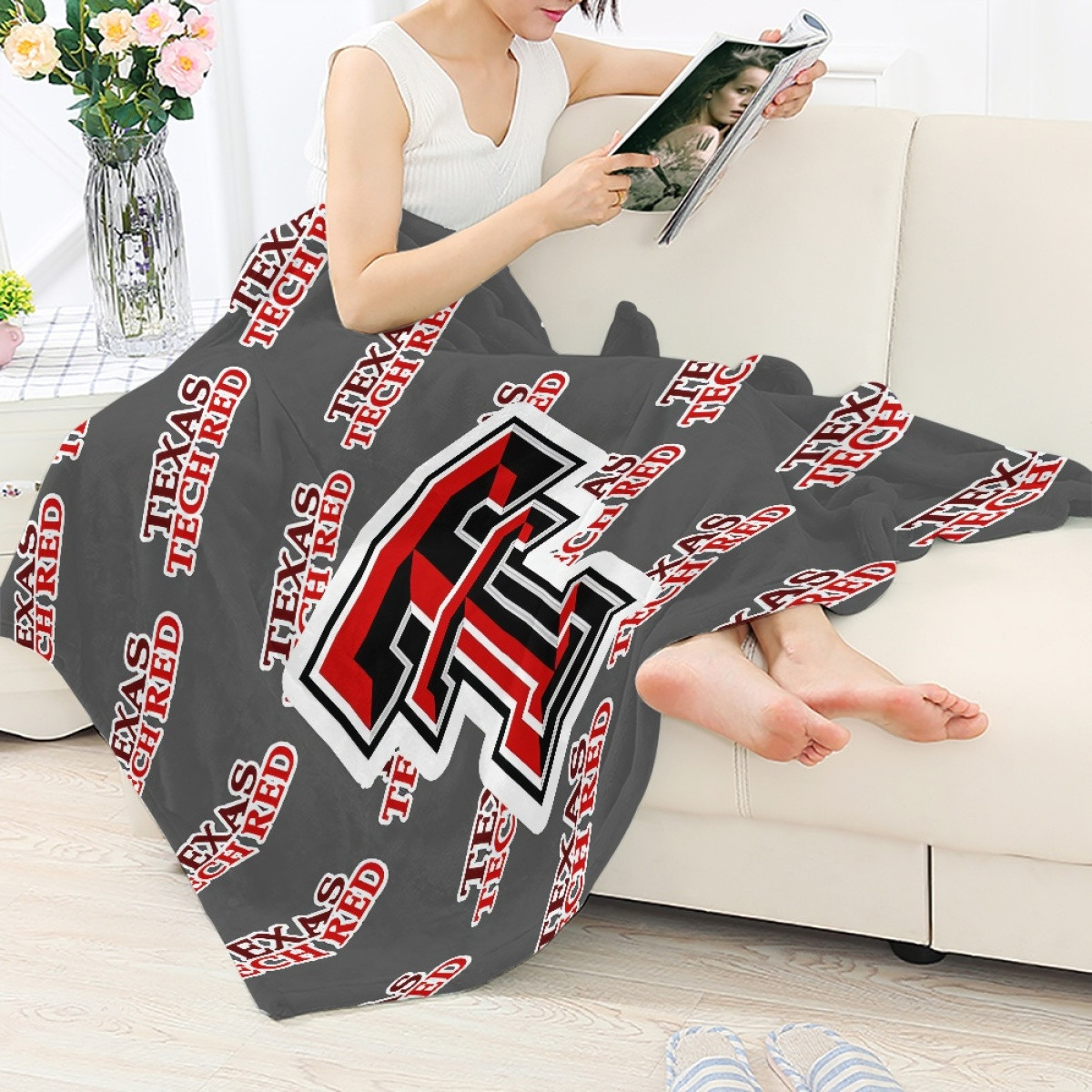 Texas Tech Red Raiders Blanket Throw - Texas Tech Red Raiders College Football Medley Monogram Wordmark
